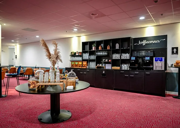 Fletcher Hotel-restaurant Wings-rotterdam Otel 4*