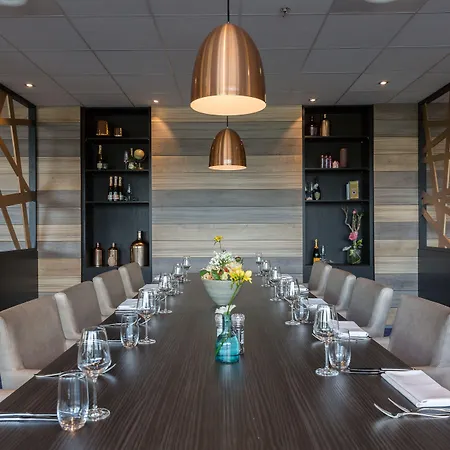 מלון Fletcher Hotel-restaurant Wings-rotterdam 4*